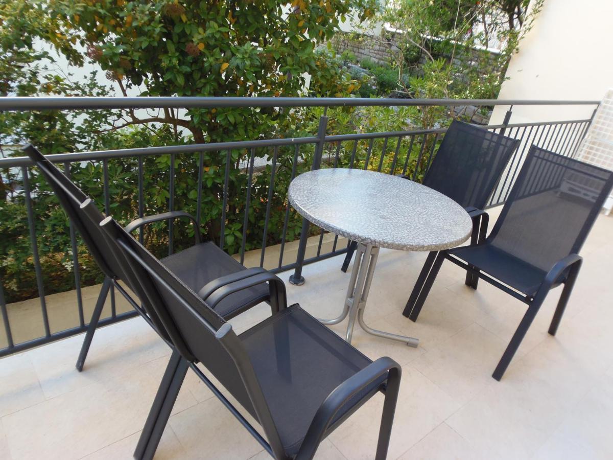 Villa Rajski Dvor 2 Bol Extérieur photo