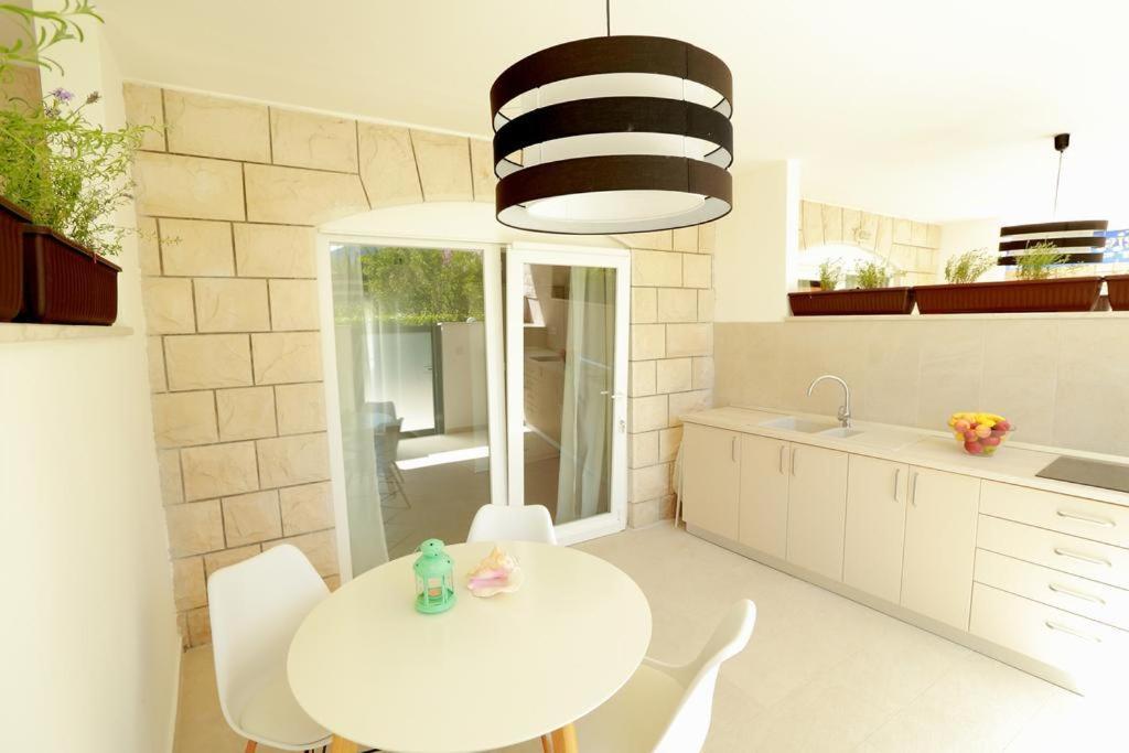 Villa Rajski Dvor 2 Bol Extérieur photo